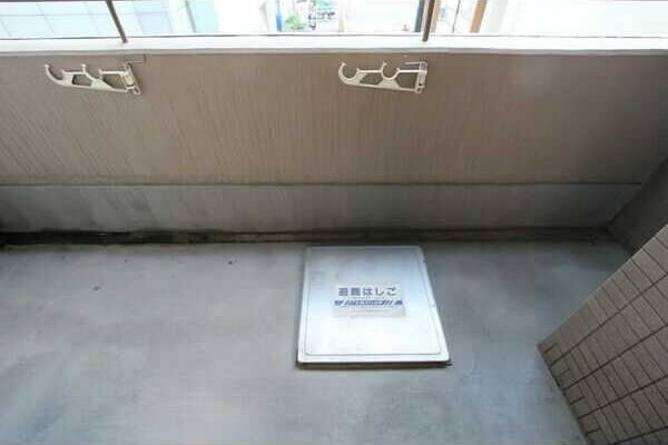 アスール江坂の物件内観写真