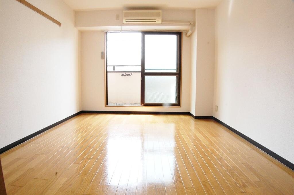 アズビー千里山の物件内観写真