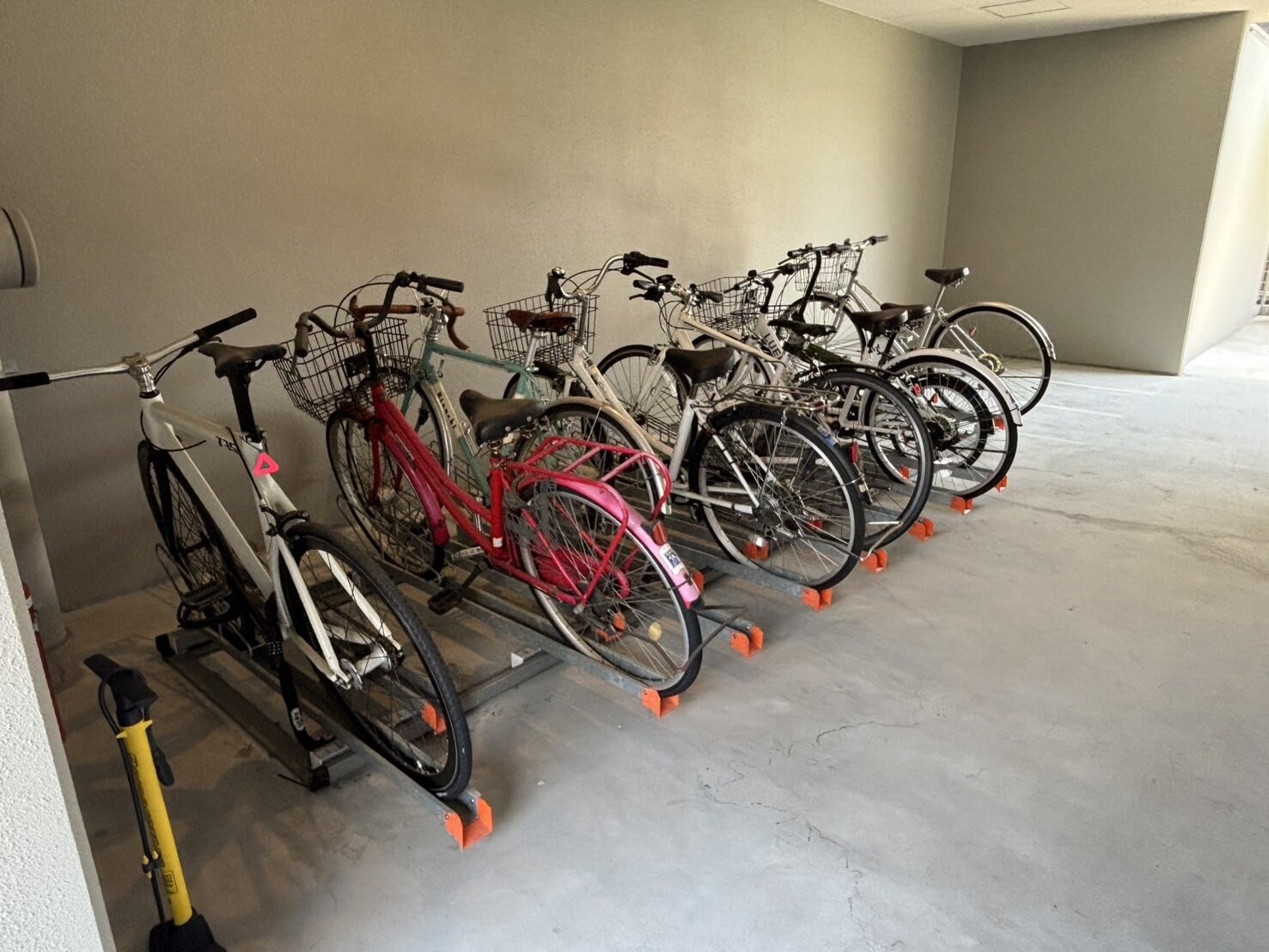 エスリードレジデンス江坂垂水町の物件内観写真