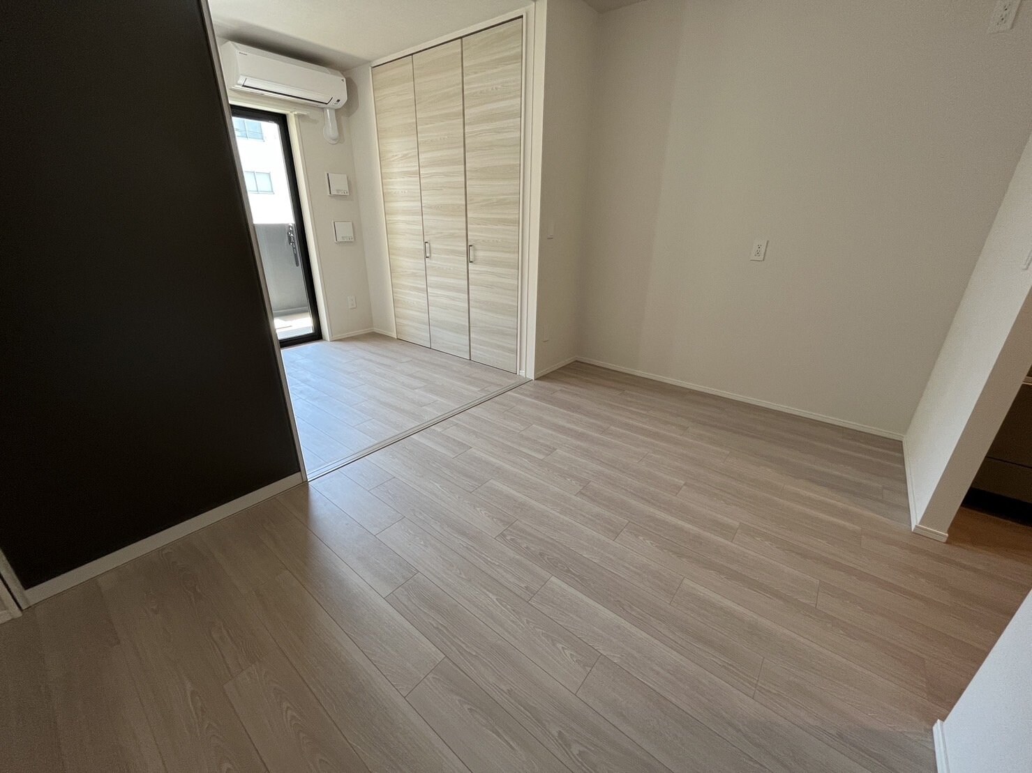 Refisia箕面船場の物件内観写真