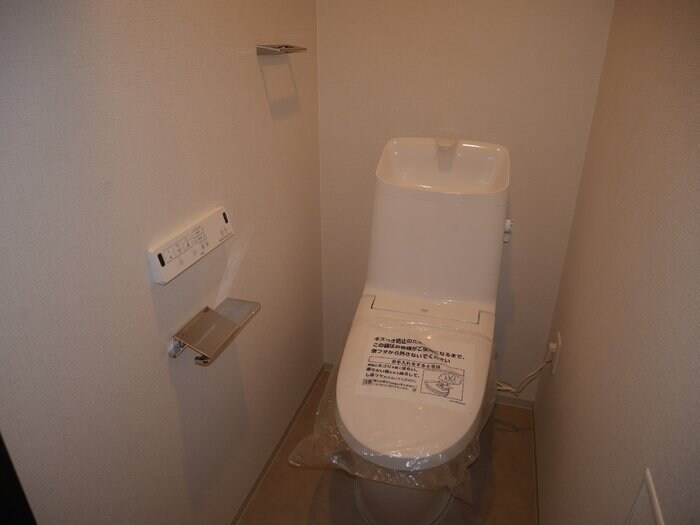 ストーリア茨木の物件内観写真