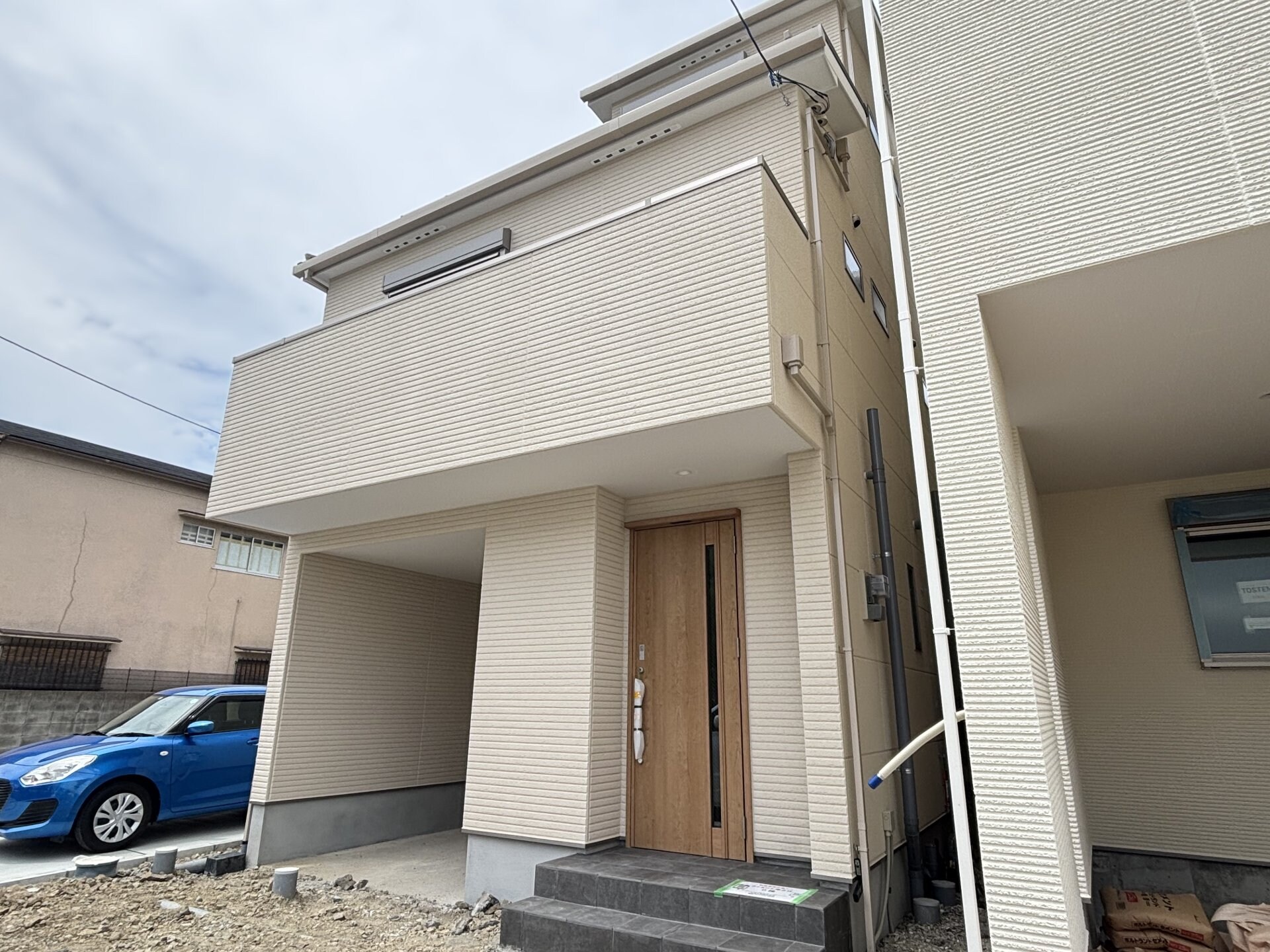 ファミリエ津之江D棟の物件外観写真