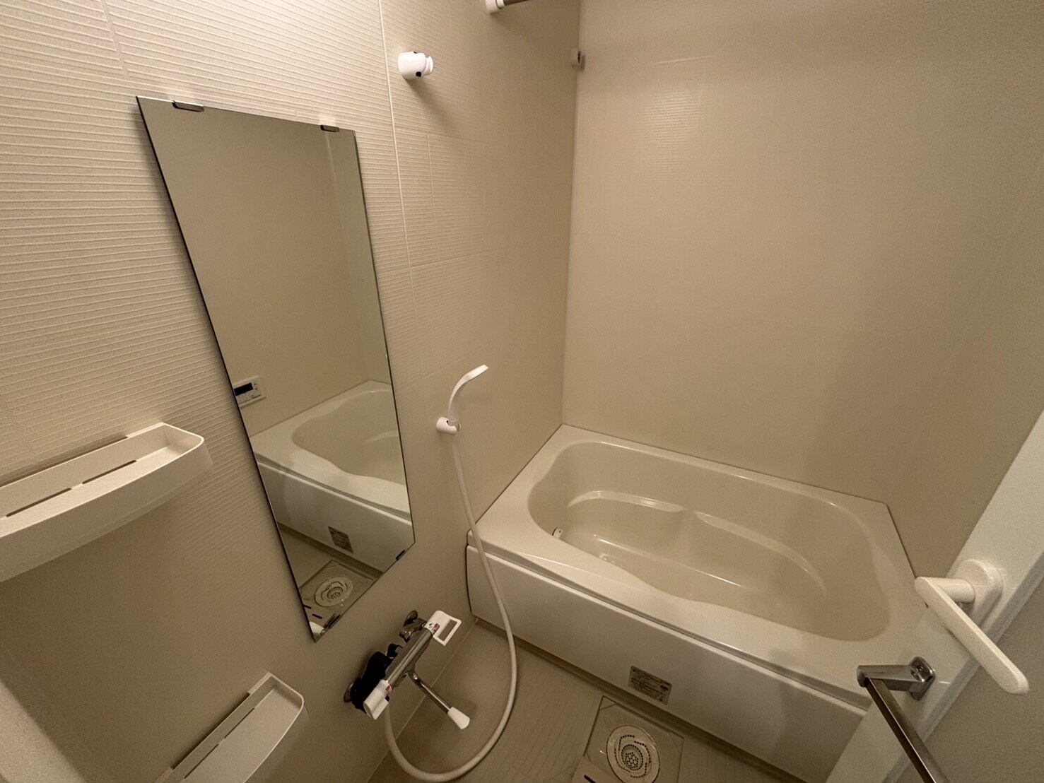 ライブガーデン江坂IXの物件内観写真