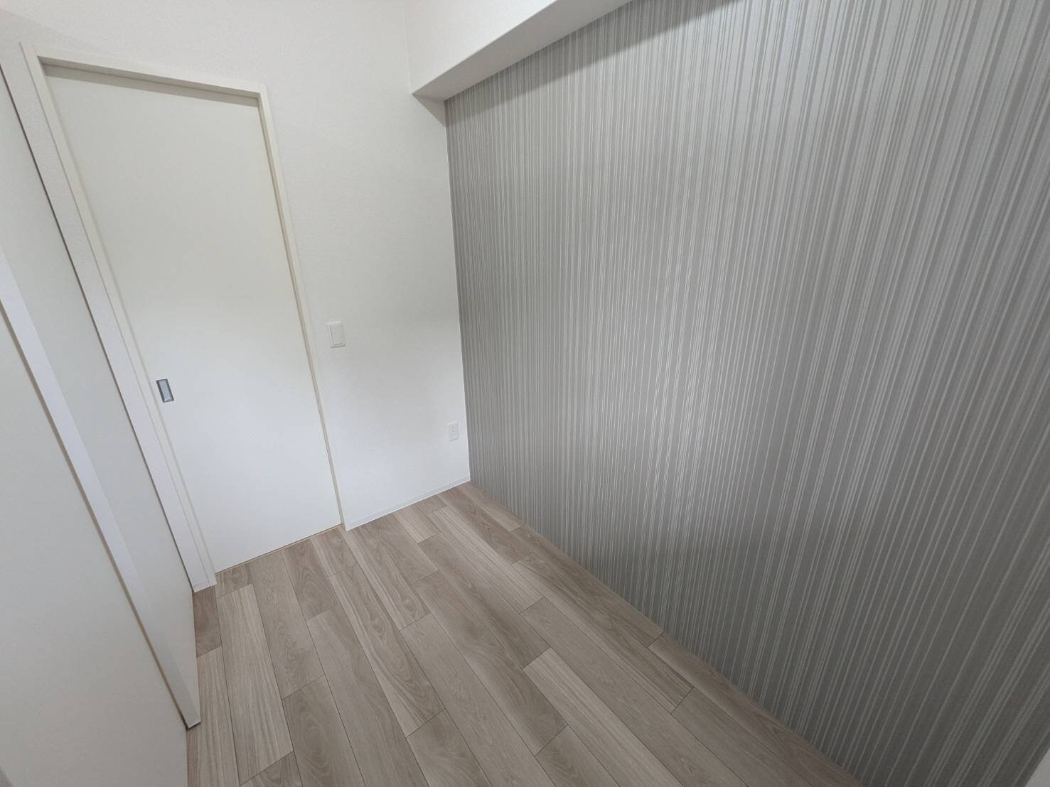 セレニテ江坂エクラの物件内観写真