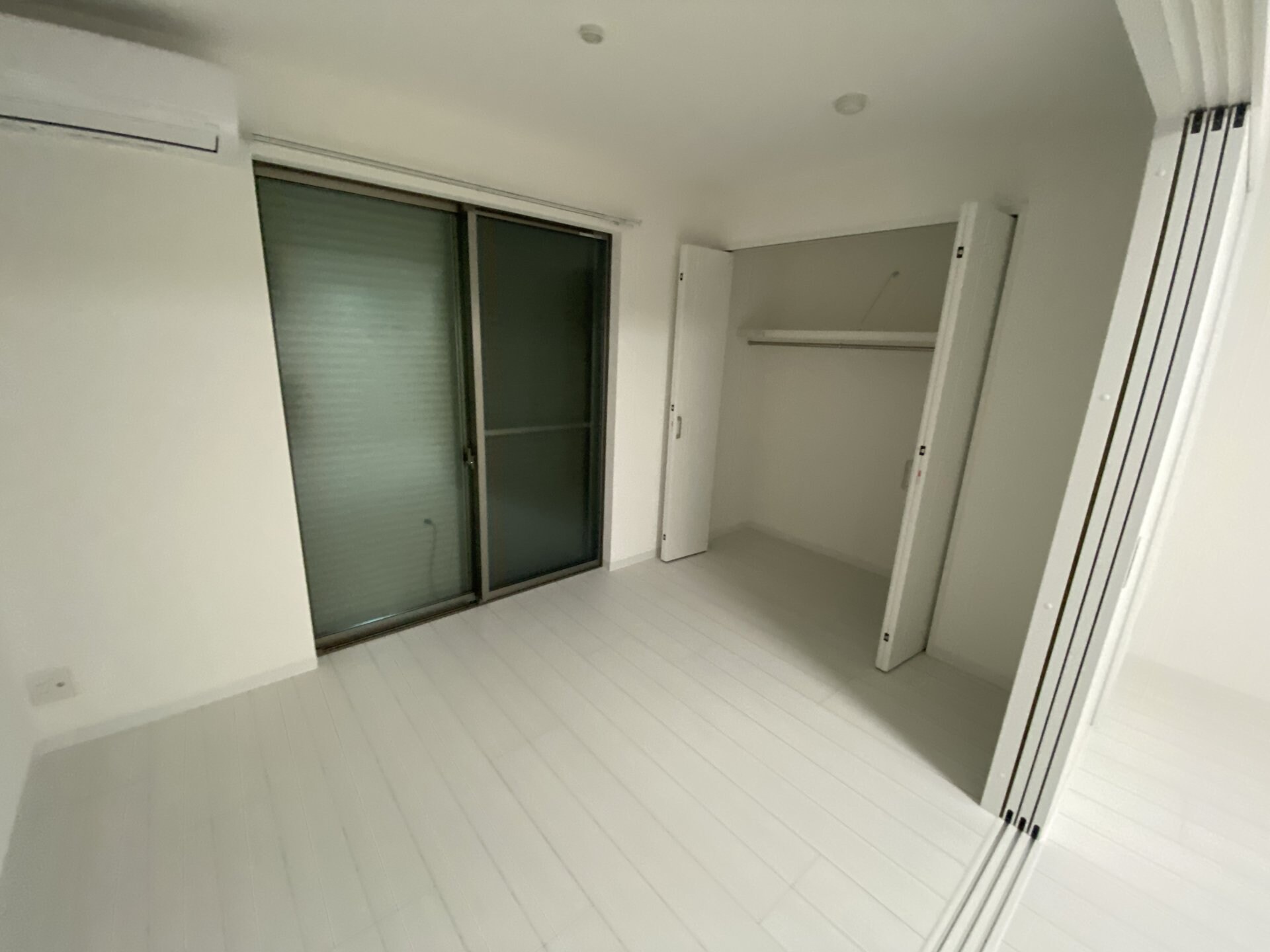 エテルナコート総持寺の物件内観写真