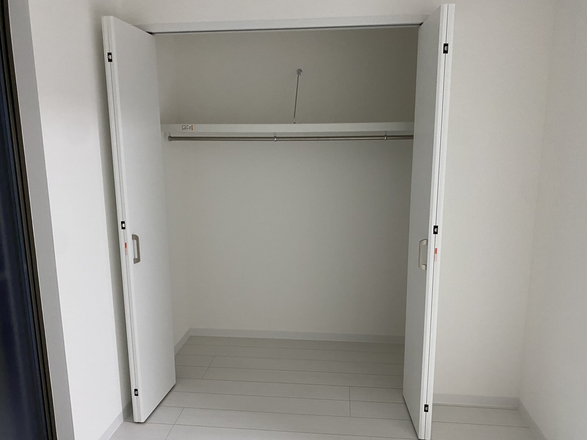 エテルナコート総持寺の物件内観写真