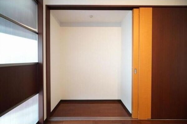 LaDouceur江坂の物件内観写真