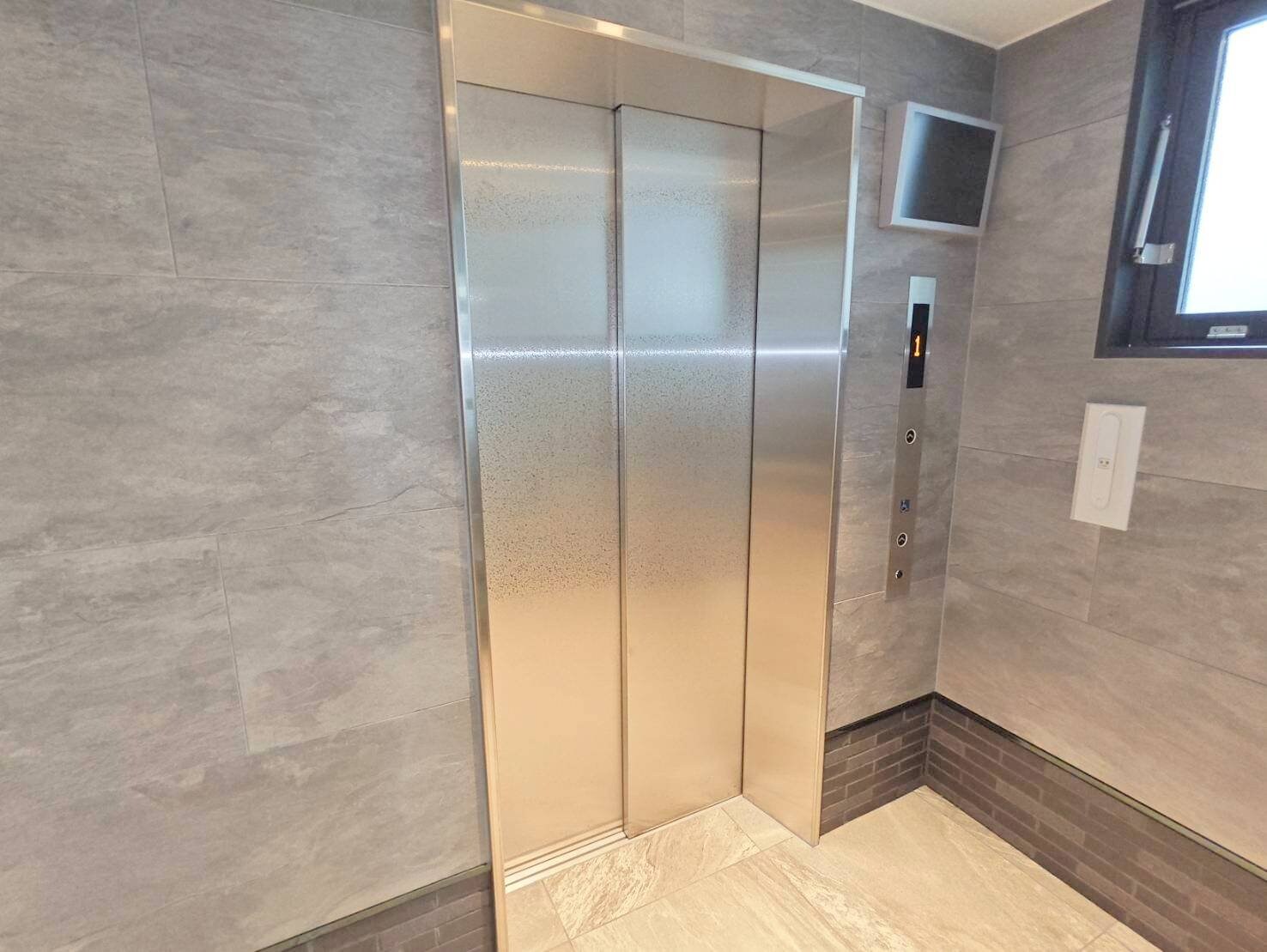 ファーストフィオーレ吹田レガーメの物件内観写真