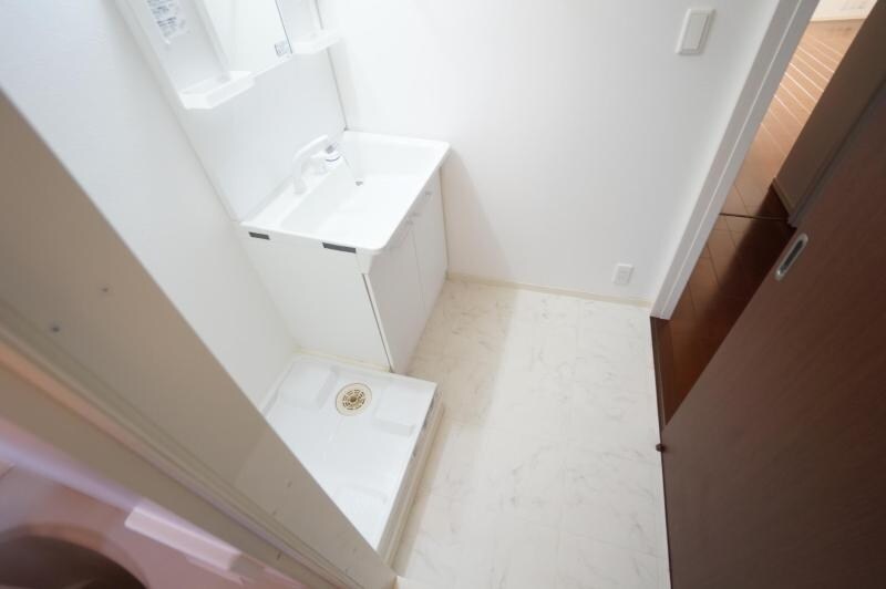 ローズタウンIIIの物件内観写真