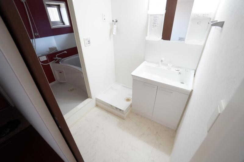 ローズタウンIIIの物件内観写真