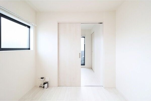 ソラーレ吹田の物件内観写真