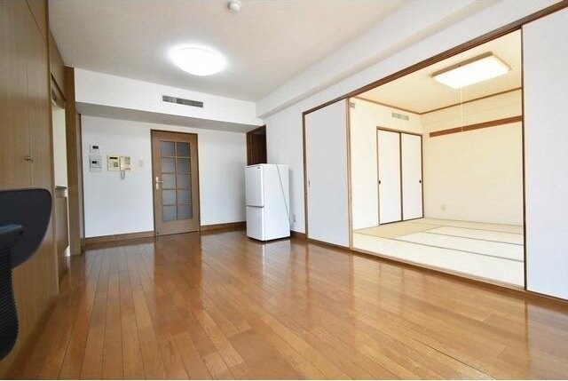 グランヴィ新大阪の物件内観写真