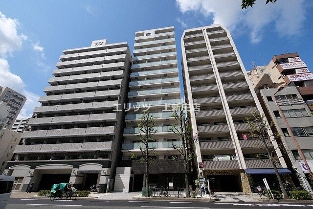 セレーノ南森町の物件外観写真