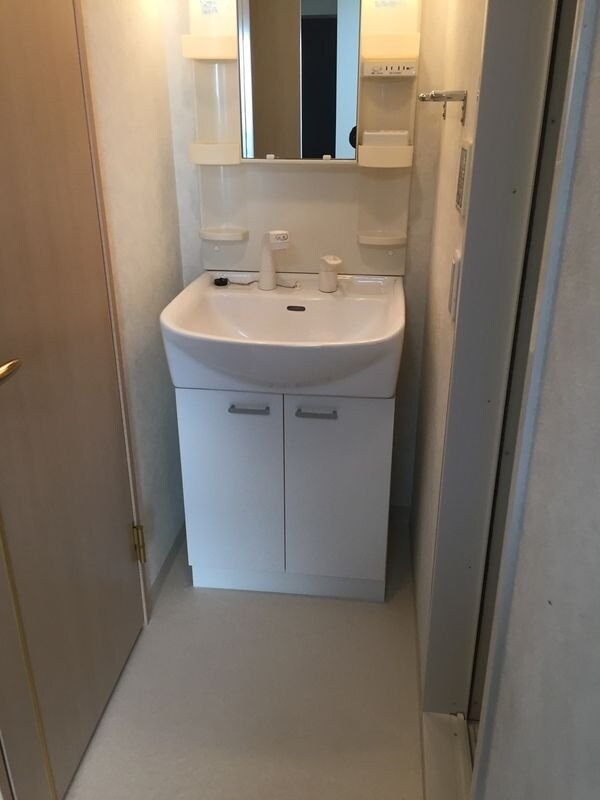 コンフォール南森町の物件内観写真