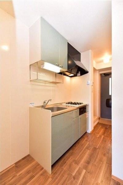 アゼリアコートの物件内観写真