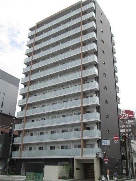 JMFレジデンス大阪福島の物件外観写真