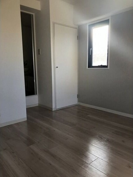 日の出プラザ1号館の物件内観写真