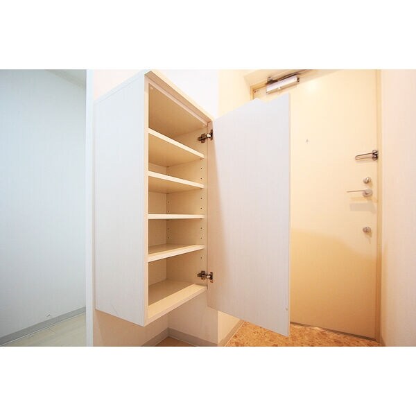 アスール江坂3rdの物件内観写真