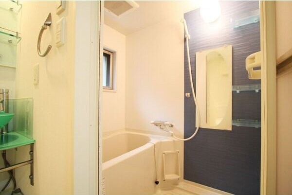 アスール江坂3rdの物件内観写真