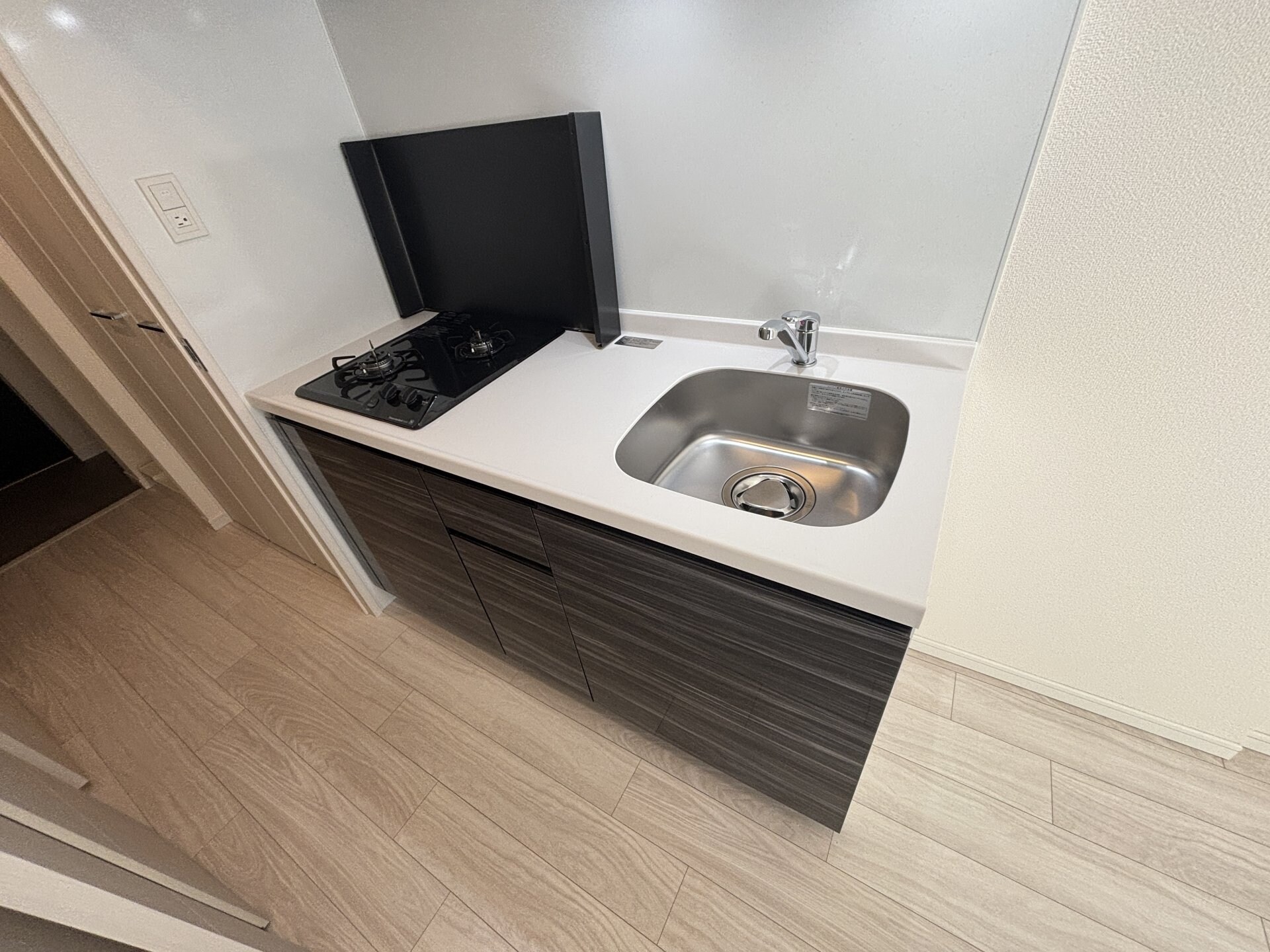 クレストコート江坂垂水町の物件内観写真