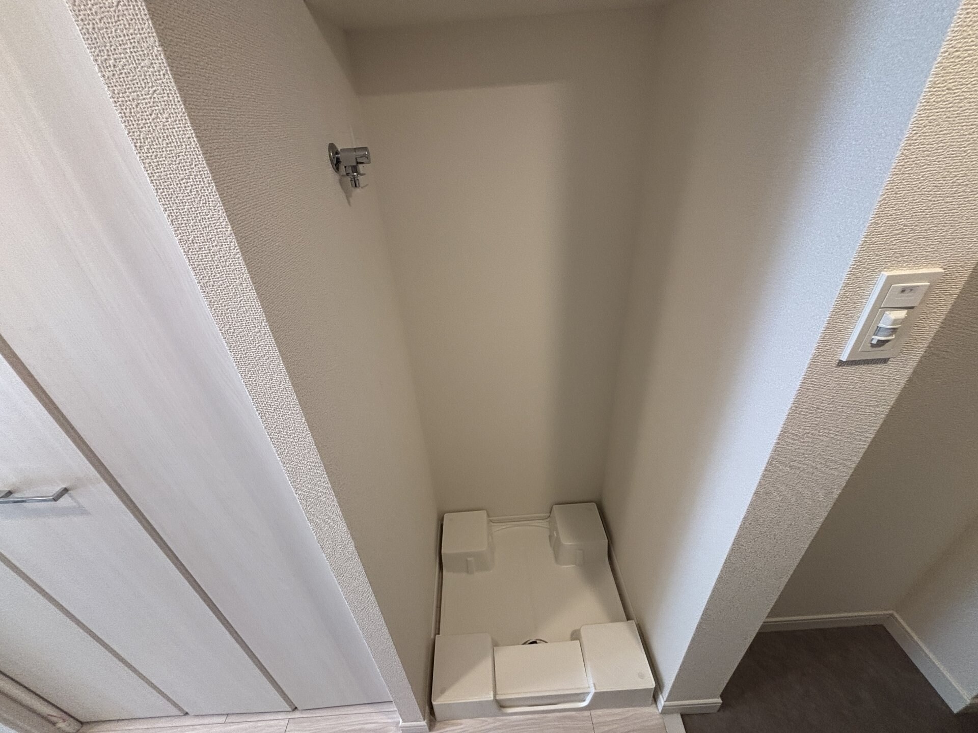 クレストコート江坂垂水町の物件内観写真