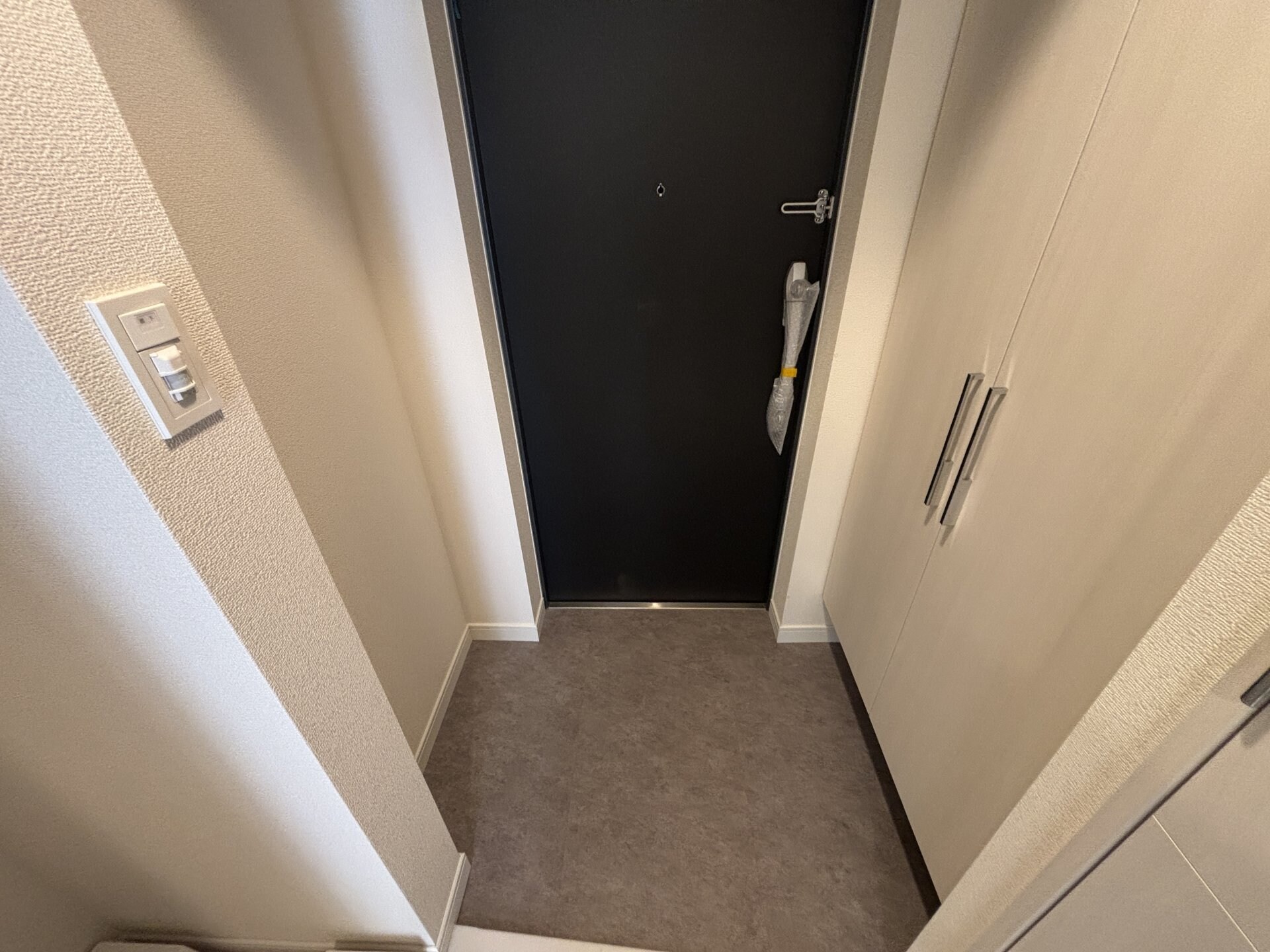 クレストコート江坂垂水町の物件内観写真