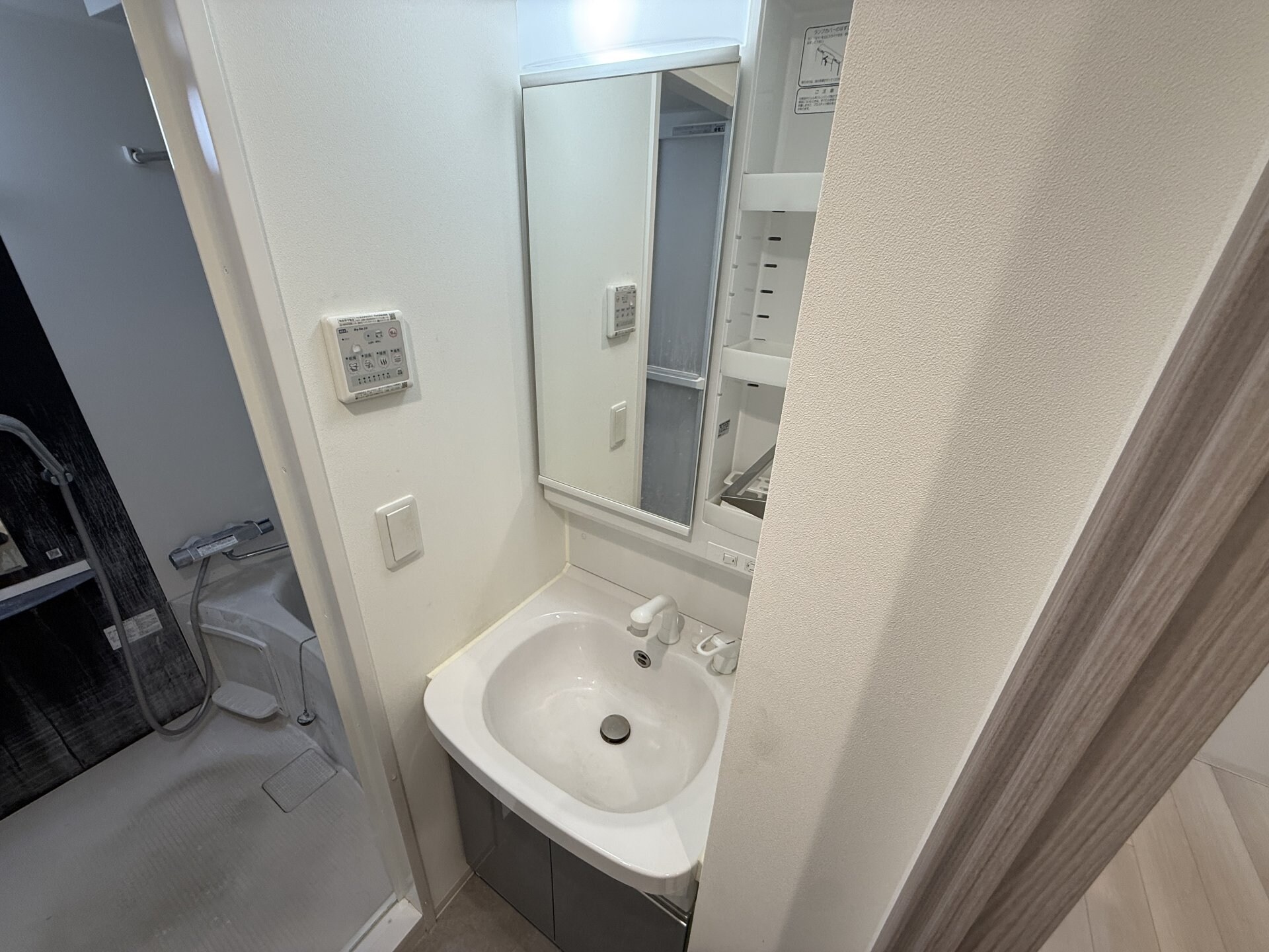 プライマル新大阪の物件内観写真