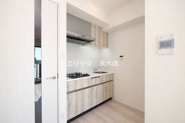 シーズンフラッツ梅田EASTの物件内観写真