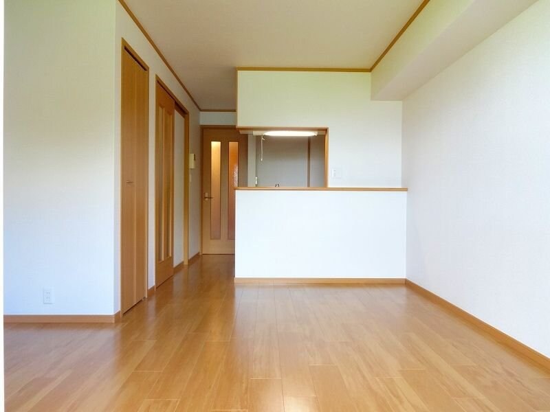 ラフレシールの物件内観写真