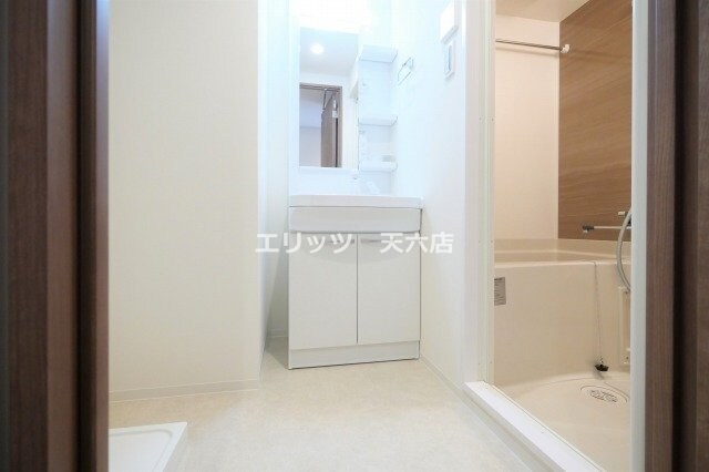 CREST　TAPP新大阪の物件内観写真