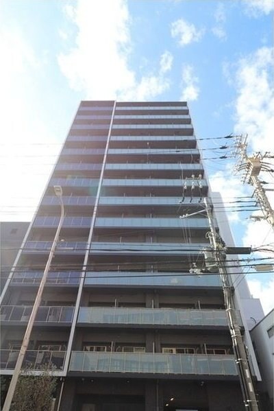 コンフォリア・リヴ新大阪Qの物件外観写真