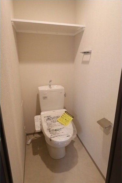 コンフォリア・リヴ新大阪Qの物件内観写真