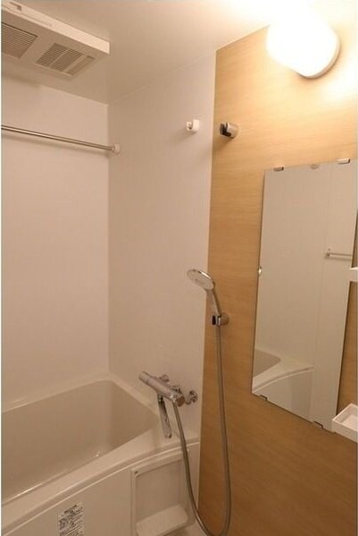 コンフォリア・リヴ新大阪Qの物件内観写真