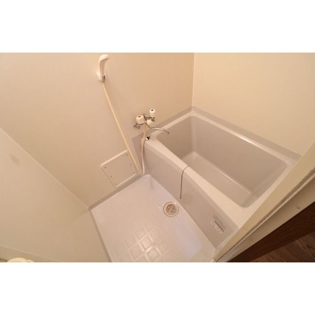 アンプルール茨木の物件内観写真