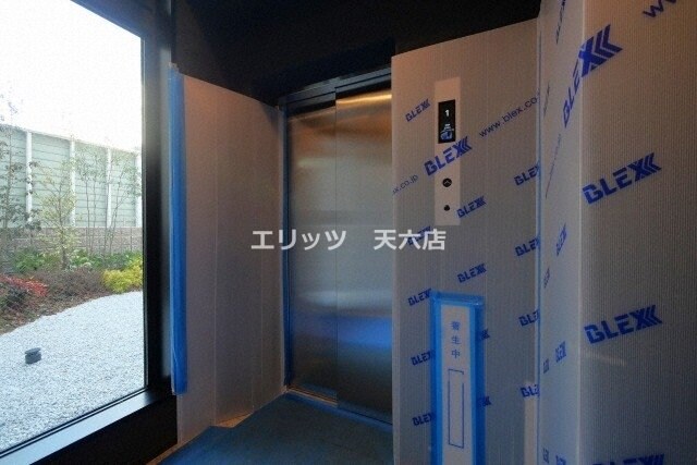 シーズンフラッツ梅田NORTHの物件内観写真