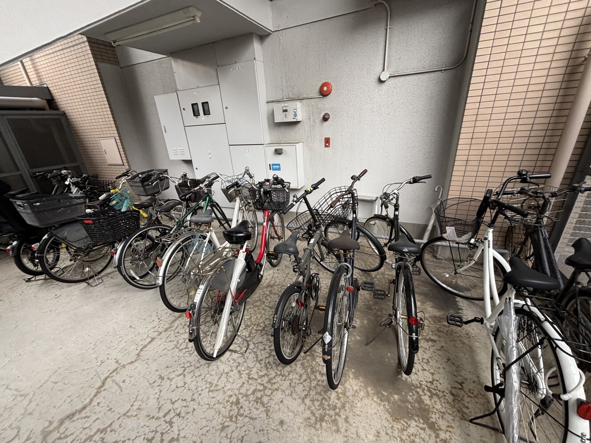 エステート小松の物件内観写真