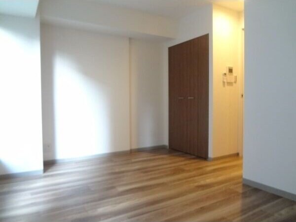 アスール江坂3rdの物件内観写真