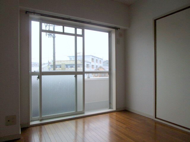 サンフレア千里丘の物件内観写真