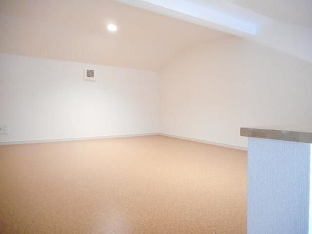 ブルックサイド摂津の物件内観写真