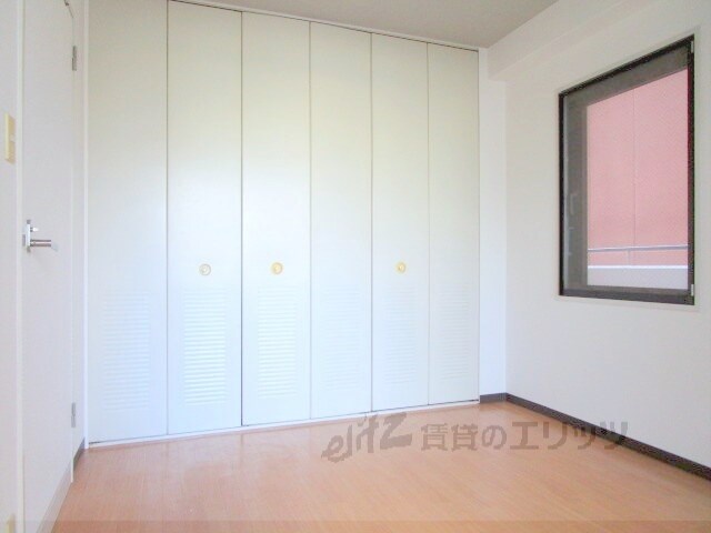 ロイヤル南茨木の物件内観写真