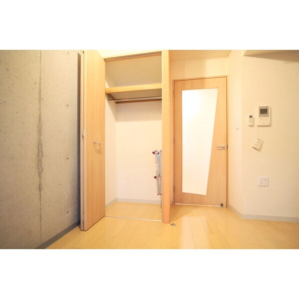 アスール江坂3rdの物件内観写真