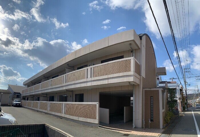 ソレーユ関西の物件外観写真