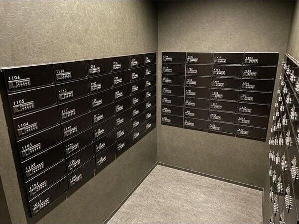 Brillia Tower箕面船場TOP OF THE HILLの物件内観写真