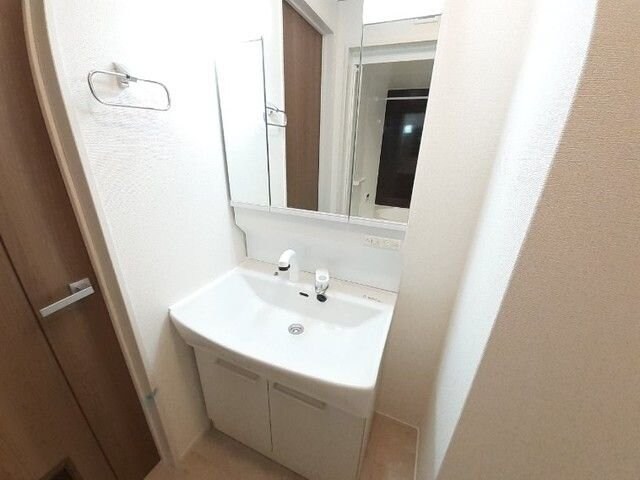 ローデア氷室の物件内観写真