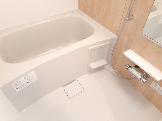 カーサフェリーチェの物件内観写真