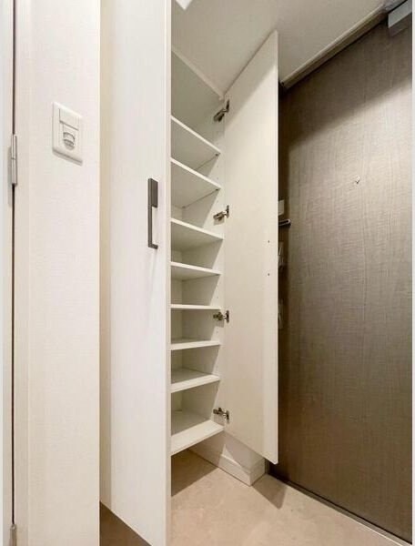 S-RESIDENCE江坂Eminenceの物件内観写真