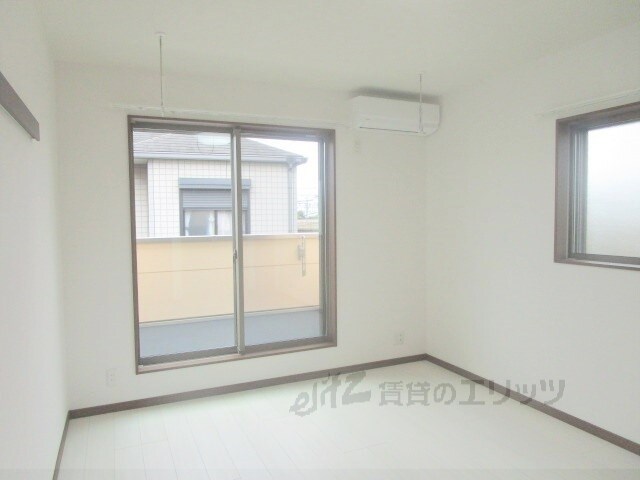 ネクスプロス千里丘の物件内観写真