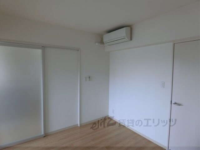 クレセントコートの物件内観写真