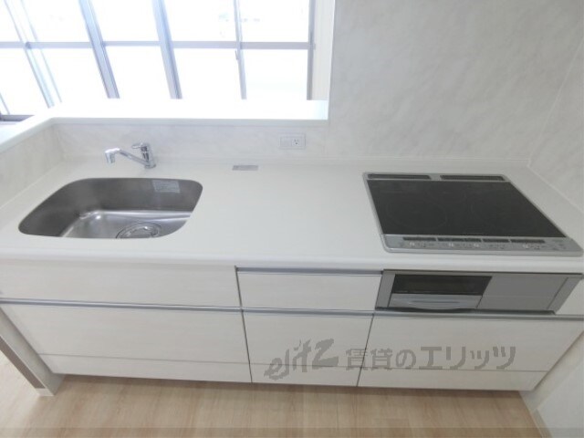 クレセントコートの物件内観写真