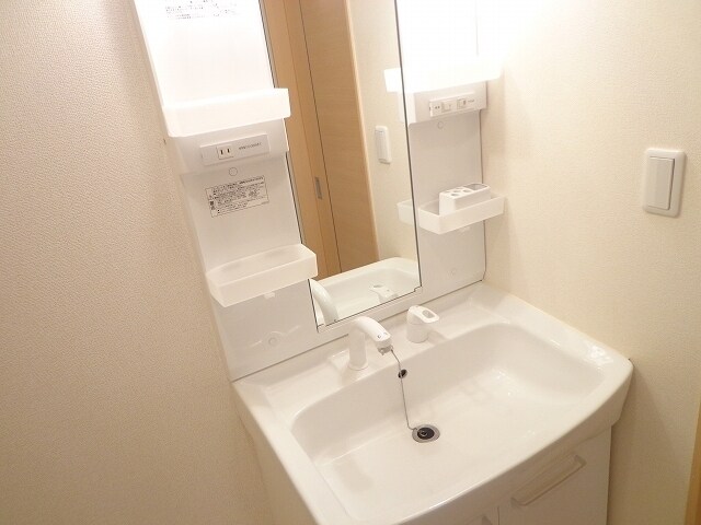 クローバーハウスの物件内観写真